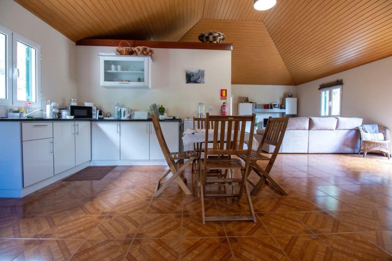 Curral Das Freiras Danny'S Rural Suite מראה חיצוני תמונה